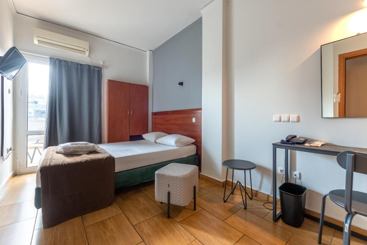 Stalis Hotel Атина Екстериор снимка