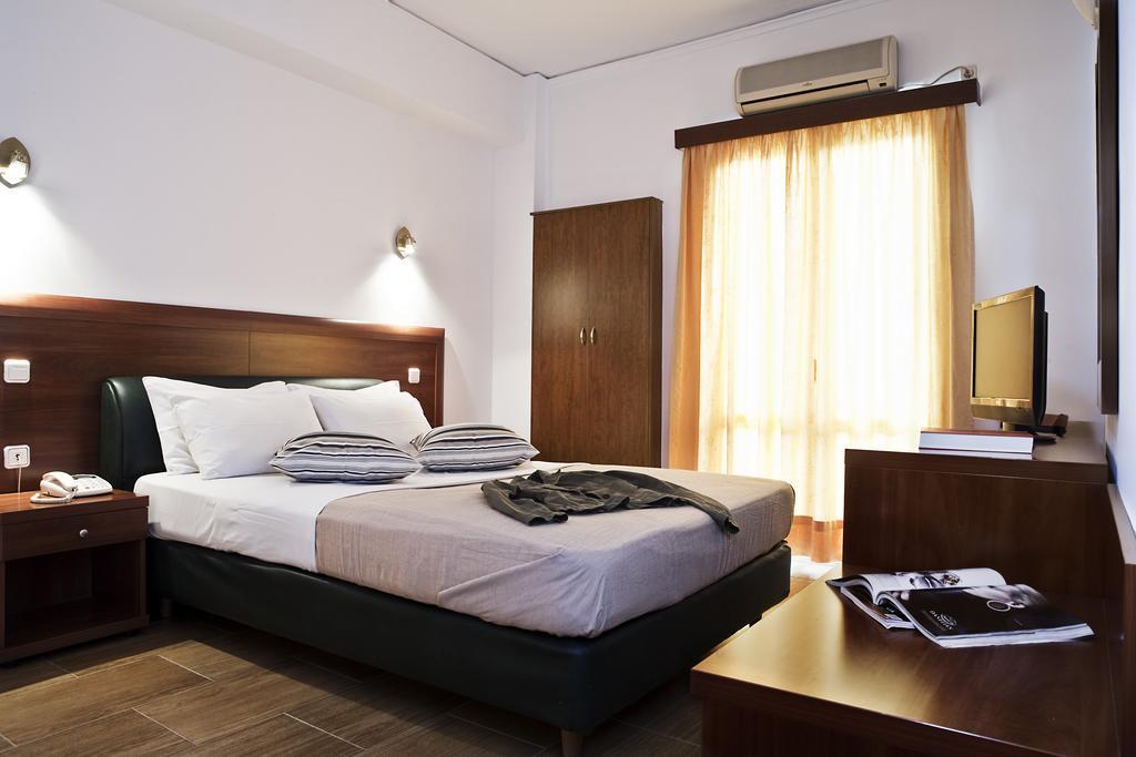 Stalis Hotel Атина Екстериор снимка
