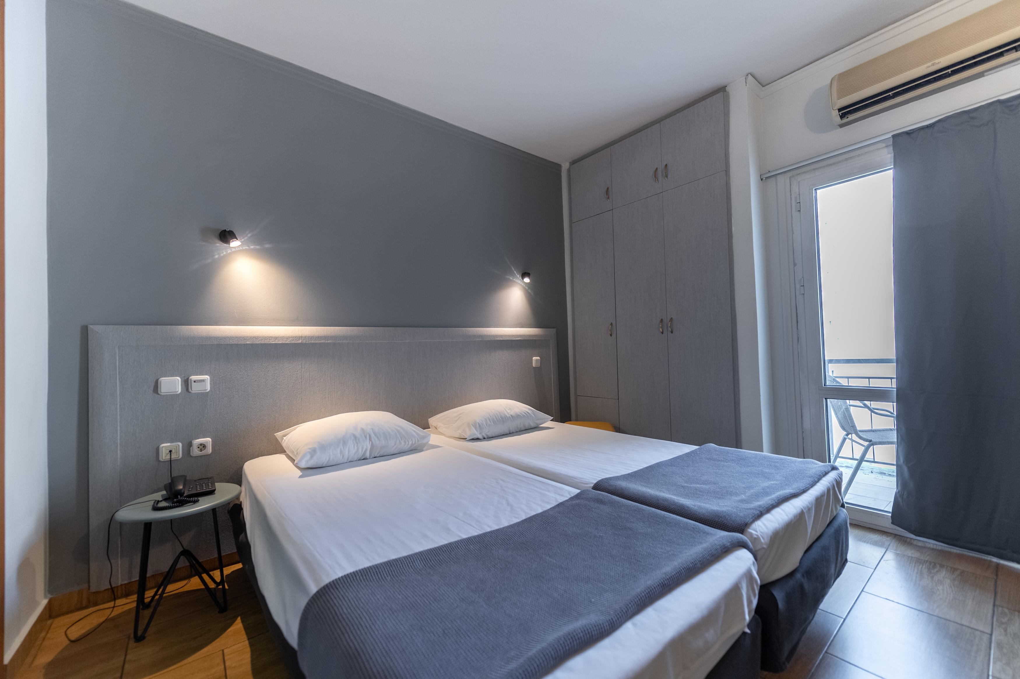 Stalis Hotel Атина Екстериор снимка